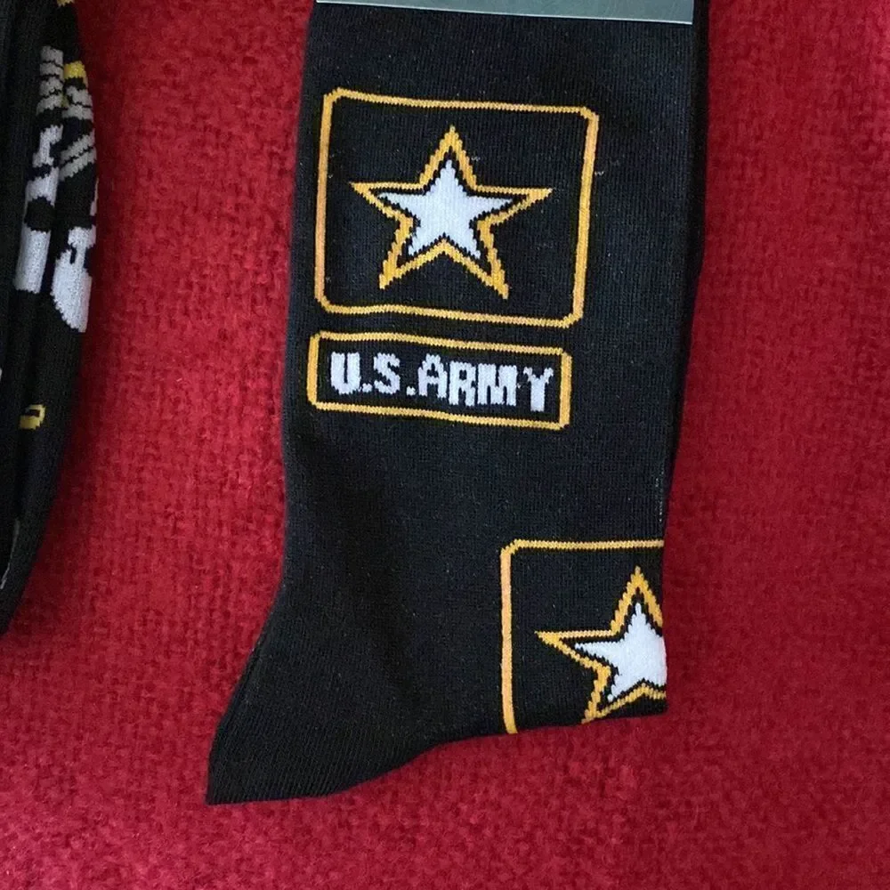 Express Yourself Socks‎